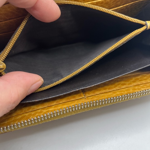 Gucci Brown Guccissima Leather Bamboo Tassel Zip Around Wallet - Picture 7 of 7